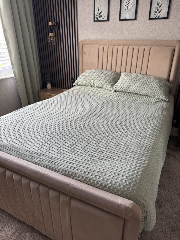 Image #1 from Suzanne